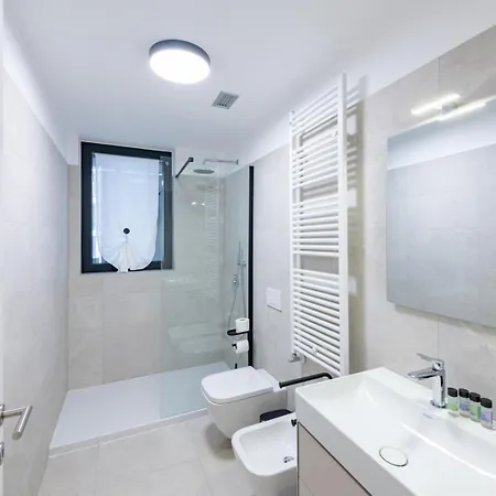 Appartement Parcheggio Gratuito - New 1bdr Con Terrazzo *