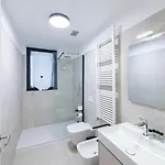 Appartement Parcheggio Gratuito - New 1bdr Con Terrazzo *